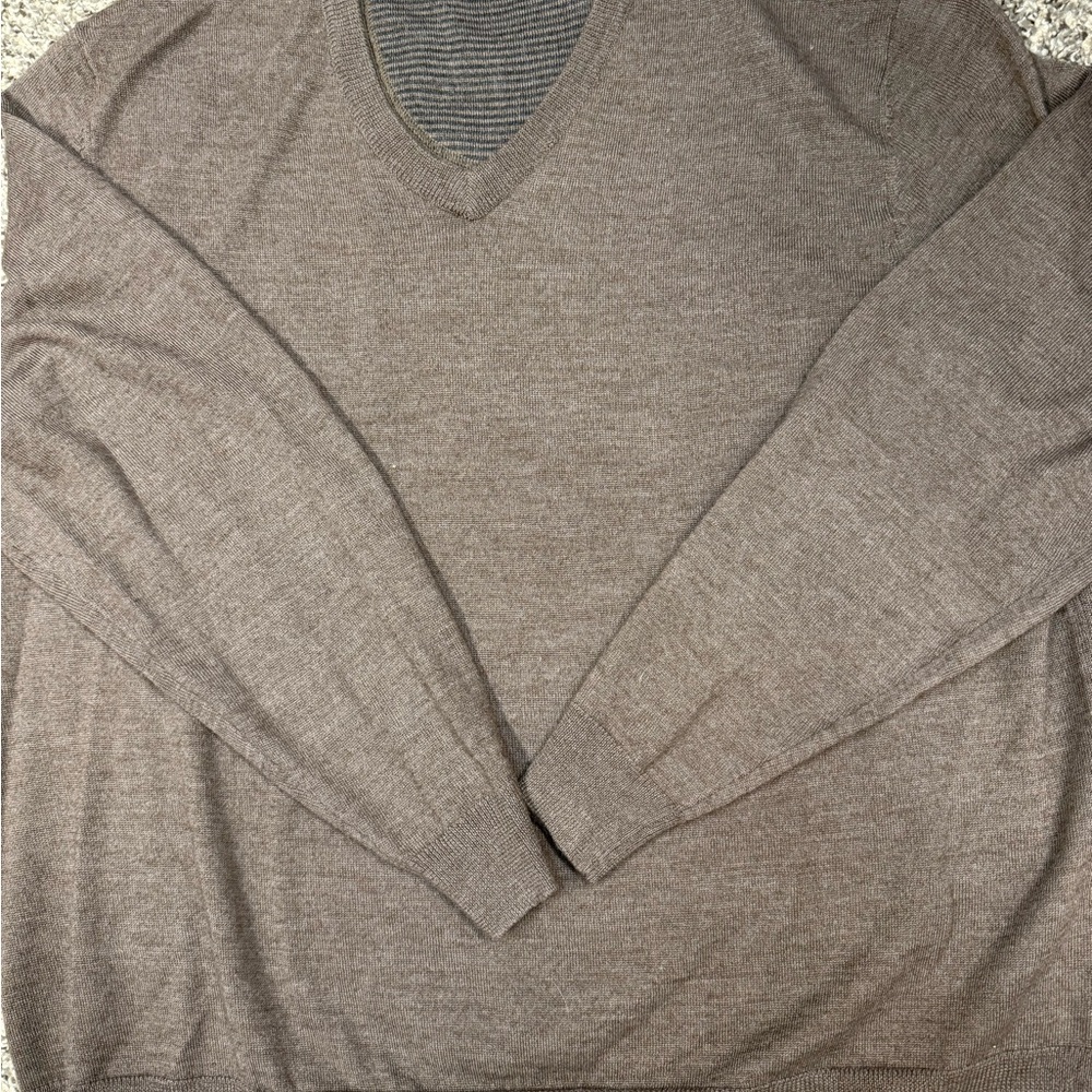 Club Room Men's V-Neck Sweater - Brown